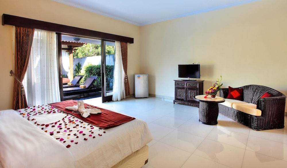 Puri Saron Hotel Baruna Beach Lovina Exterior foto